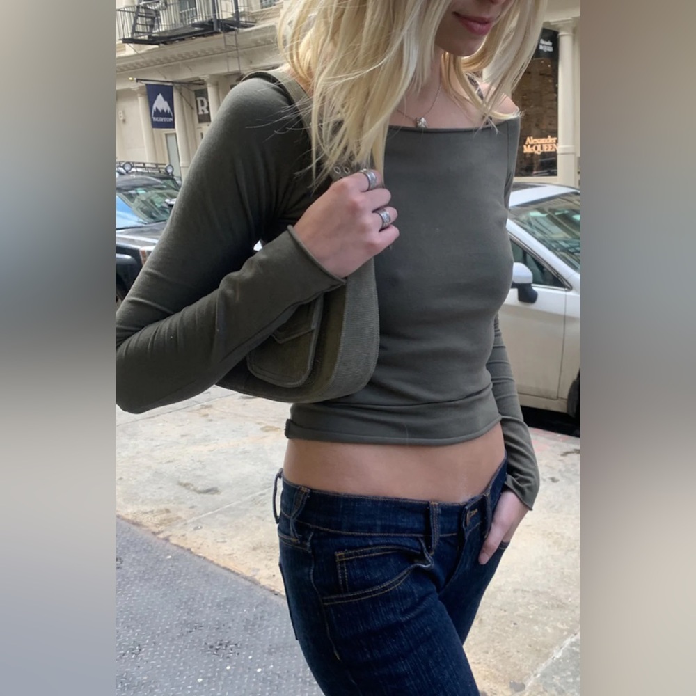 BONNIE TOP